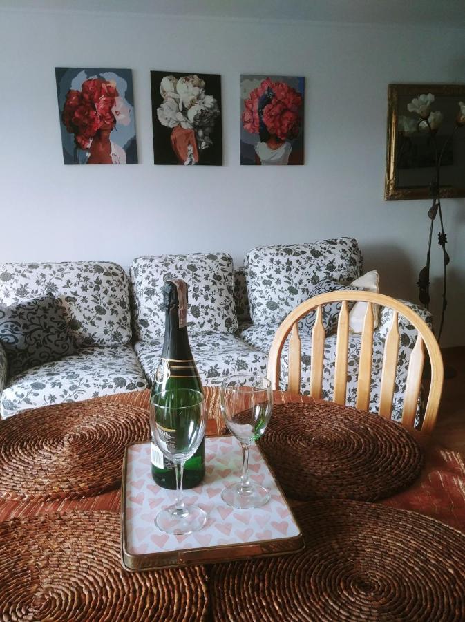 Studio In Kretomino Koszalin Luaran gambar